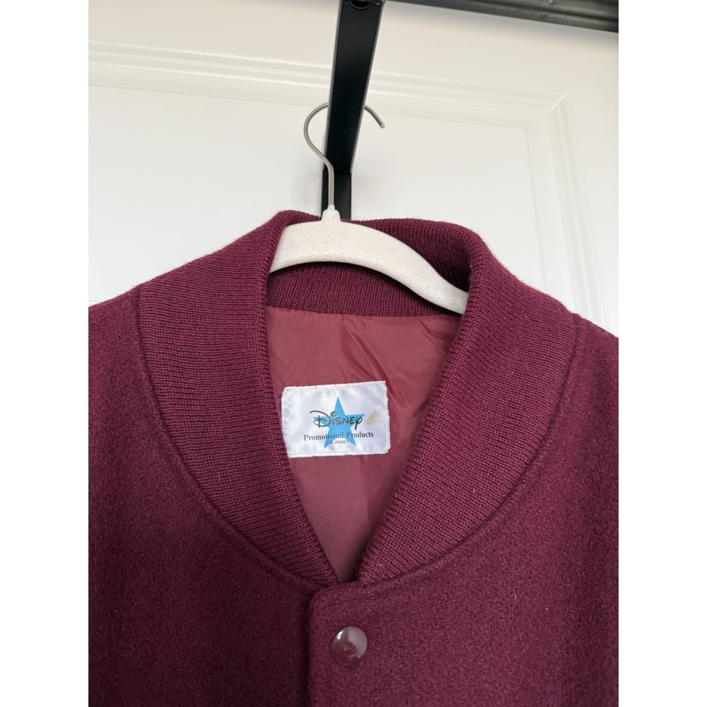 VTG Disney Hunchback Of Notre Dame Animation Crew Jacket SZ M Letterman Rare - Picture 4 of 10